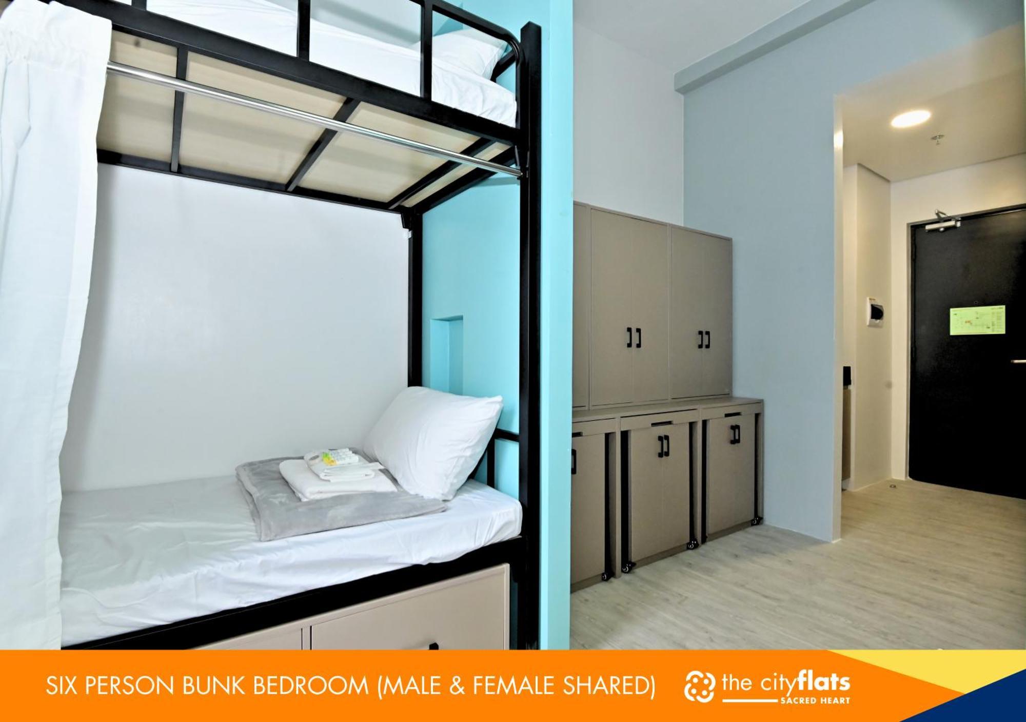 The City Flats Sacred Heart Makati City Room photo